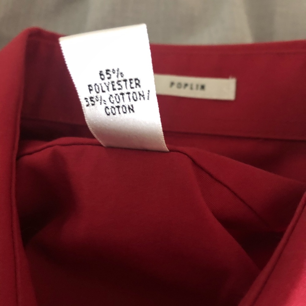 Van Heusen Button Down Shirt - Picture 6 of 6